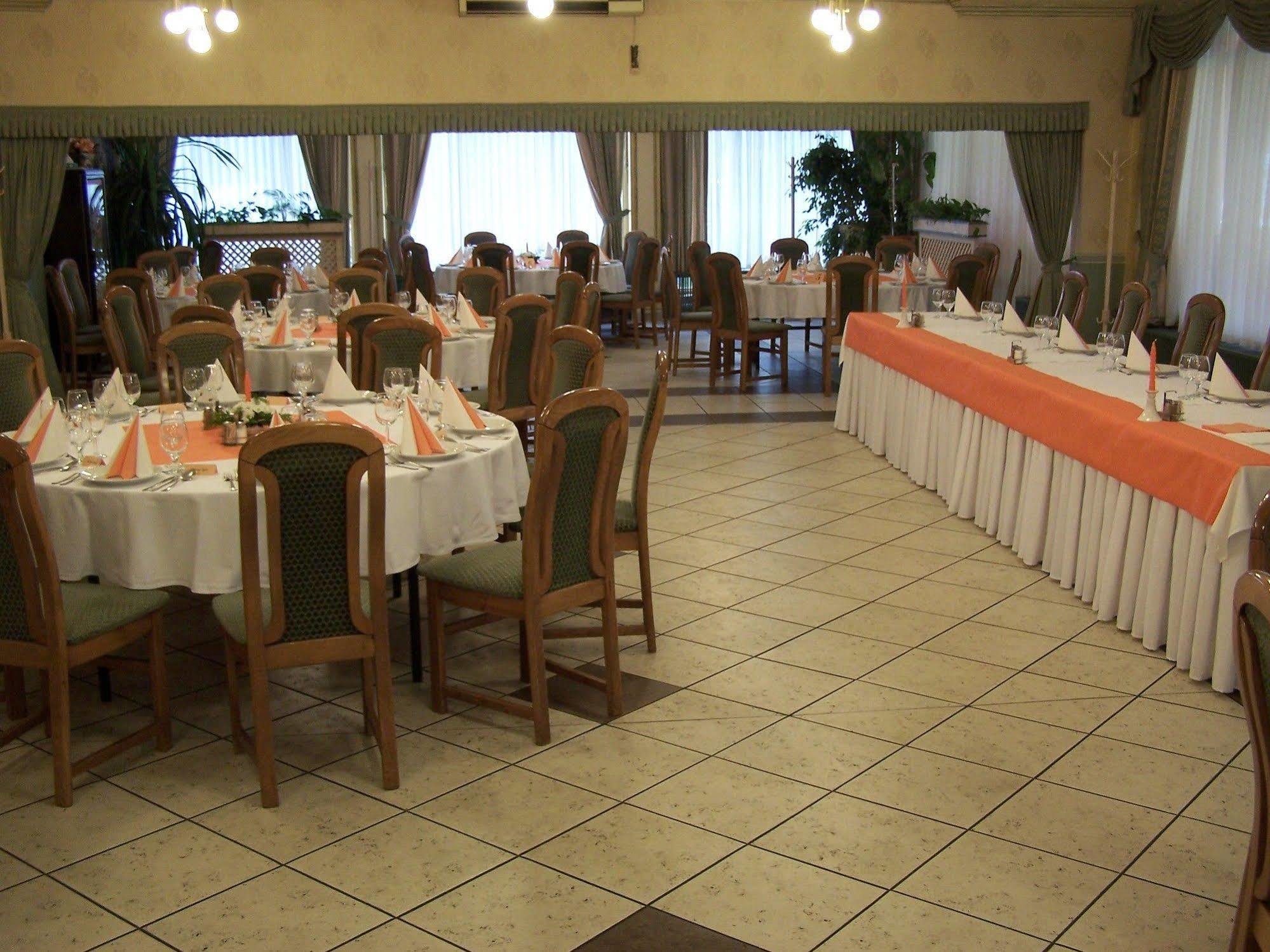 Sport Hotel Debrecen Luaran gambar